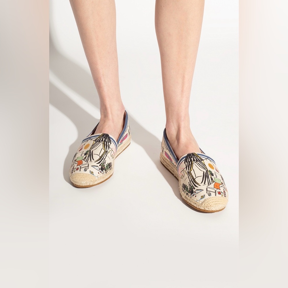 Kate Spade New York's Rooftop espadrille flats size 5